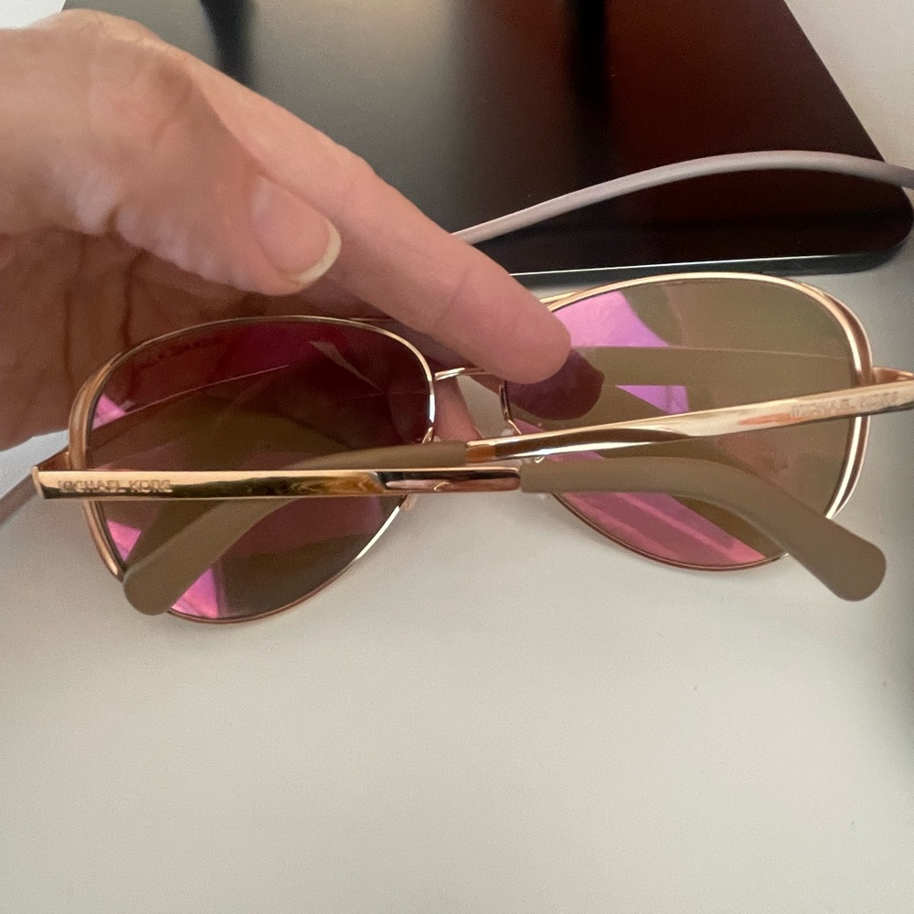 Michael Kors Rose Gold Sunglasses with Cream Case - Picture 3 of 6